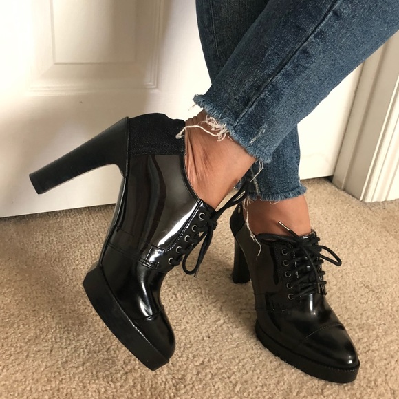 DIESEL - Picture 2 of 8